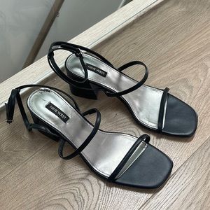 Nine West, strappy sandals, block heel, size 9.5